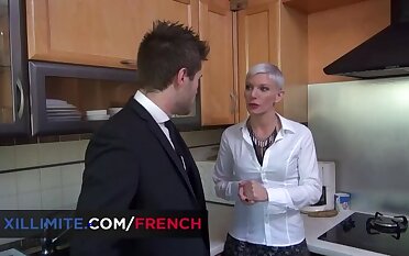 Sexy short hair milf gets sodomized in her kitchen